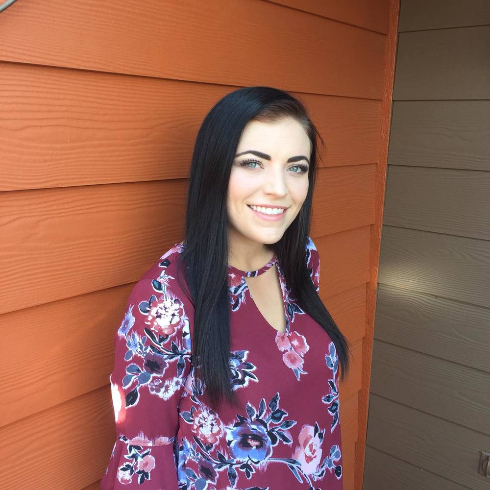 Meet your Posher, Mady